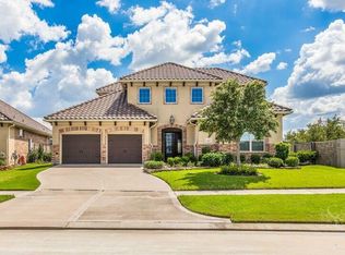 183 Lake View Loop, Fulshear, TX 77441