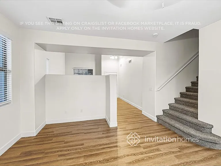 14667 N 174th Ave — Photo 8