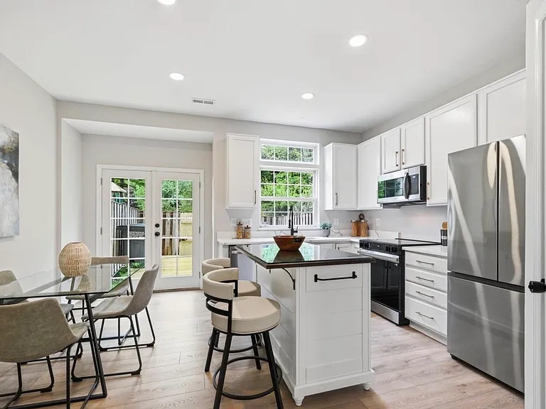 15608 Three Otters Pl — Photo 14