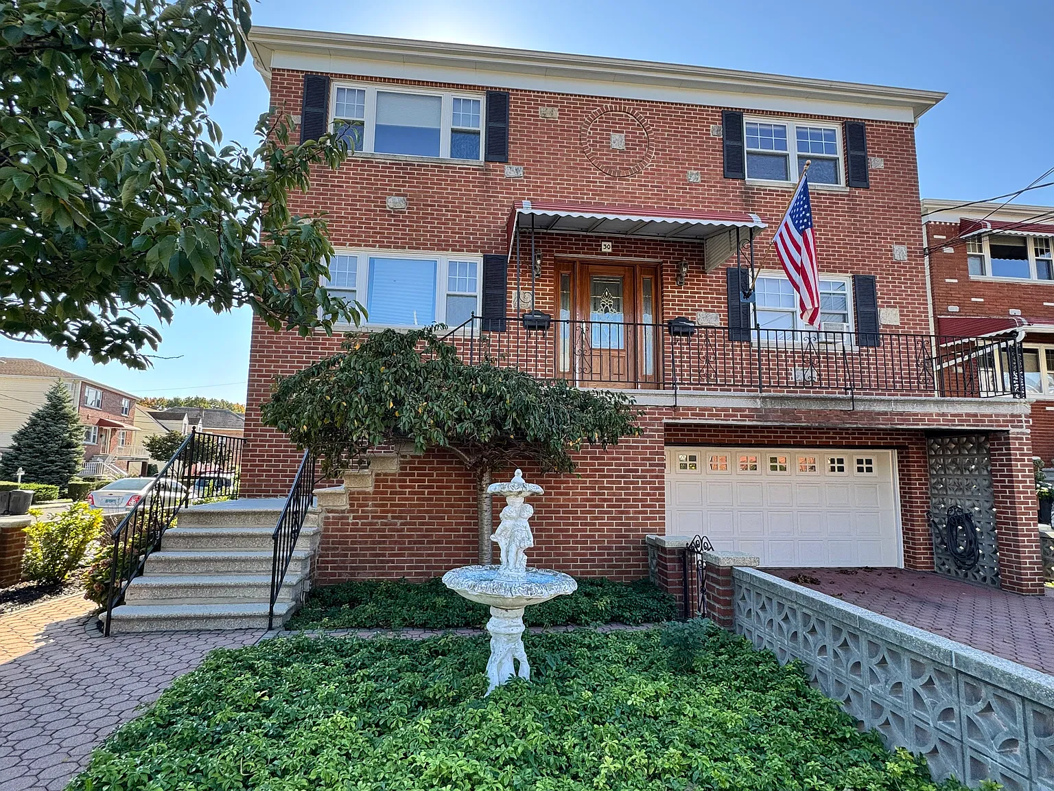 Ambrose Pl, Yonkers — Photo 1