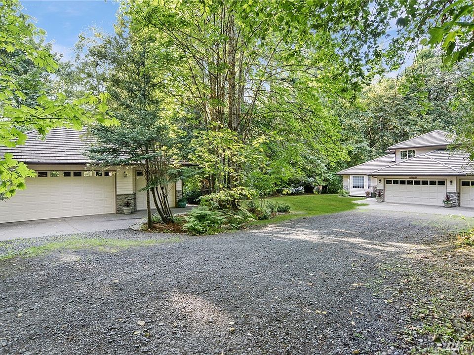 1st image of 4020 Boardman Ct NW
