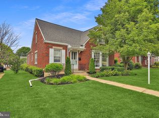 437 N 3rd St, Emmaus, PA 18049