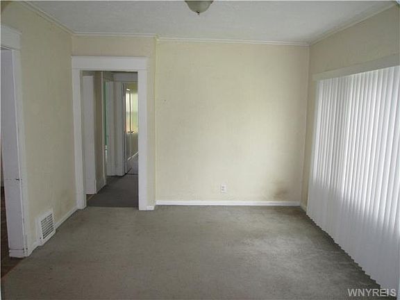 4th image of 114 Gualbert Ave