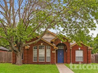 7321 Indiana Ave, Fort Worth, TX 76137