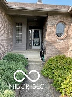 2nd image of 1642 Foxmere Way