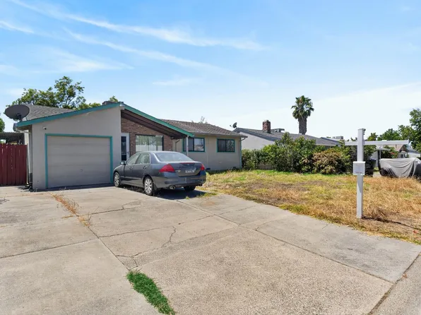 2032 Bowling Green Dr, Sacramento, CA 95825