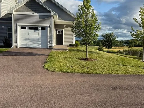 71 Clinton St, Hinesburg, VT 05461