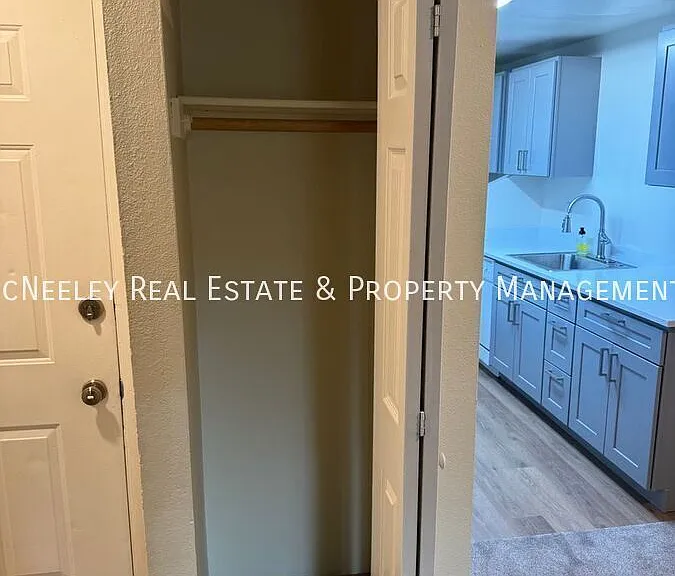 9745 SW Lookout Ter #A — Photo 11