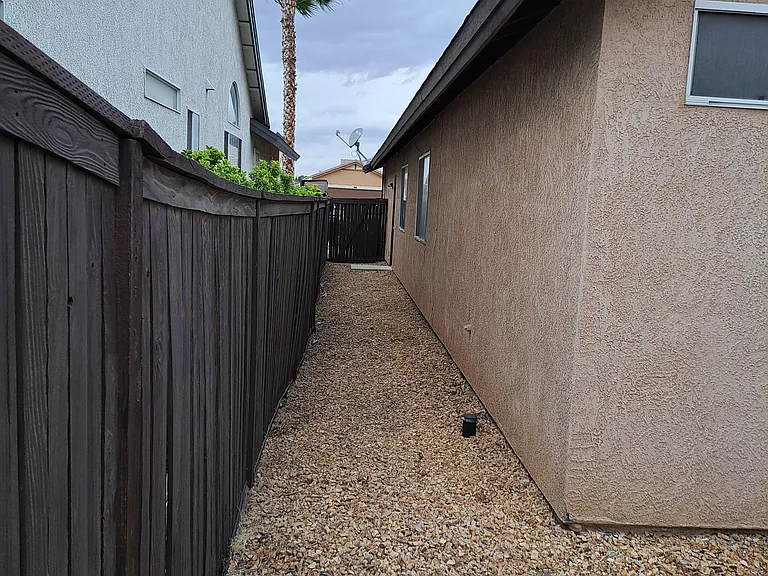 Side yard