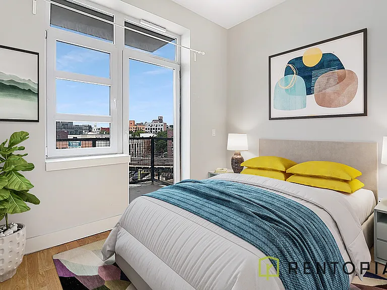 1003 Greene Ave #4B — Photo 4