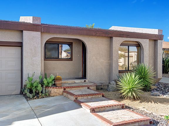 3rd image of 3243 N Mica Dr