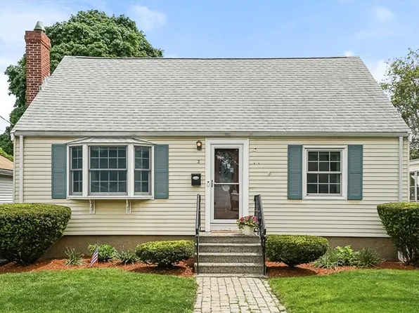 2 Johnson Ave, Peabody, MA 01960
