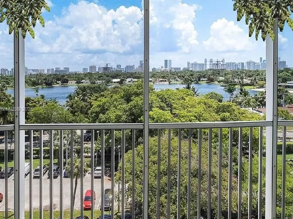 1780 191st St #606-2, Miami, FL 33179