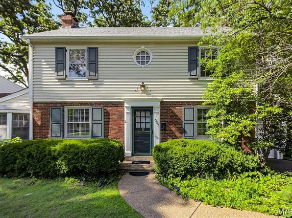 307 Woodside Dr, Saint Louis, MO 63122