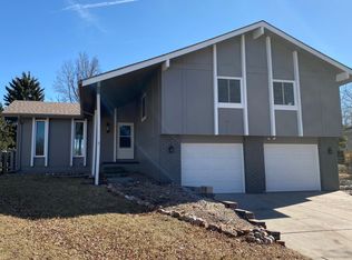 13809 Washington Cir, Omaha, NE 68137