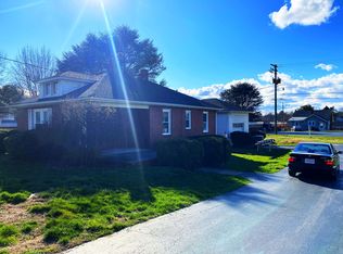 443 S Poplar Ave, Waynesboro, VA 22980