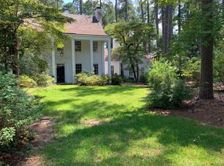 1601 Pinecrest Rd, Rocky Mount, NC 27803