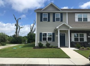 710 Justice Farm Dr, Sneads Ferry, NC 28460