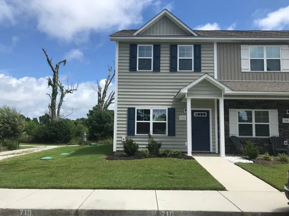 710 Justice Farm Dr, Sneads Ferry, NC 28460