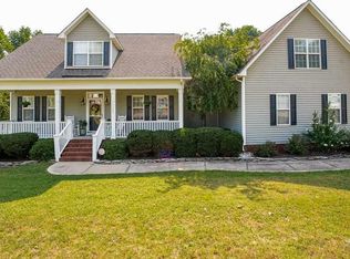 5537 Spence Plantation Ln, Holly Springs, NC 27540