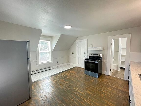 3rd image of 359 Nashua St Unit 2