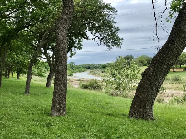 1113 Hidden Valley Rd, Wimberley, TX 78676