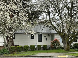 4803 SW Alaska Street, Seattle, WA 98116