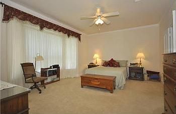 3rd image of 518 Dove Hollow Trl
