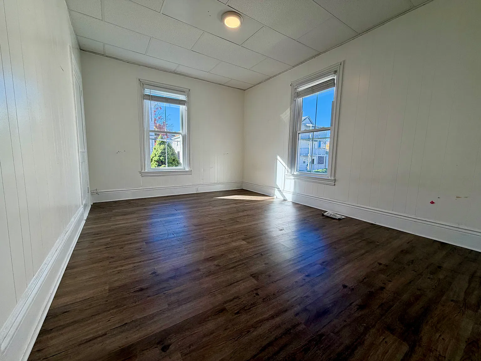 4 bed, 1446 sqft, $2,400 — Photo 4
