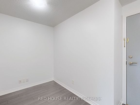 5th image of 80 Esther Lorrie Dr Unit 307
