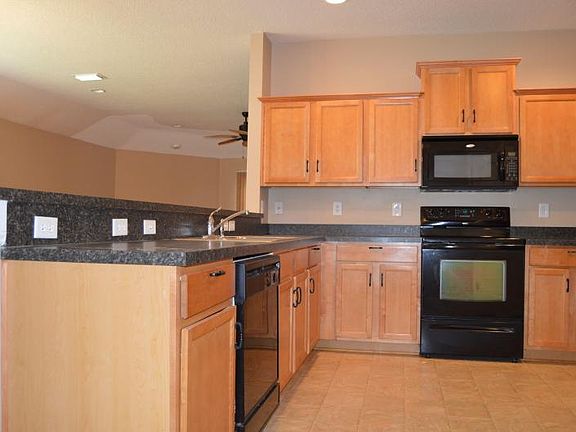 3rd image of 12172 Hayden Lakes Cir