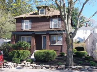 307 Main St, Clinton, MA 01510