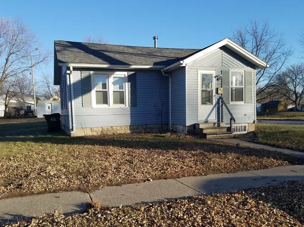 1355 S 26th St, Fort Dodge, IA 50501