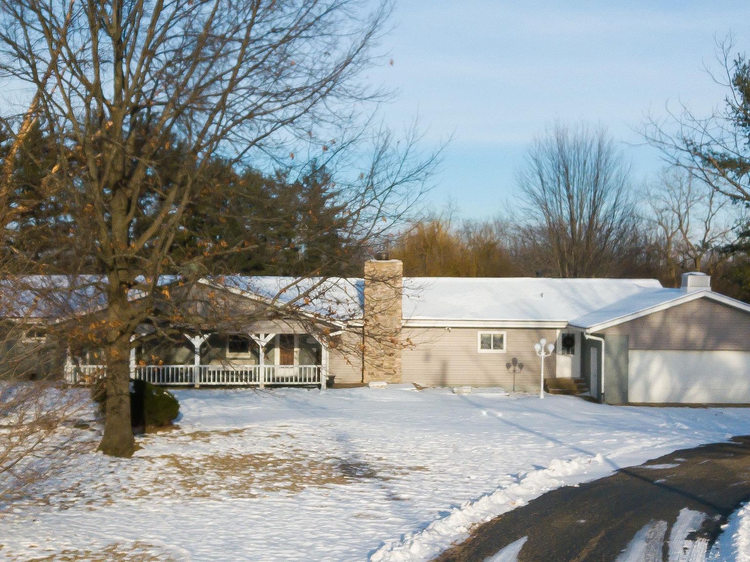 448 E Town Hall Rd, Metamora, IL 61548 Zillow