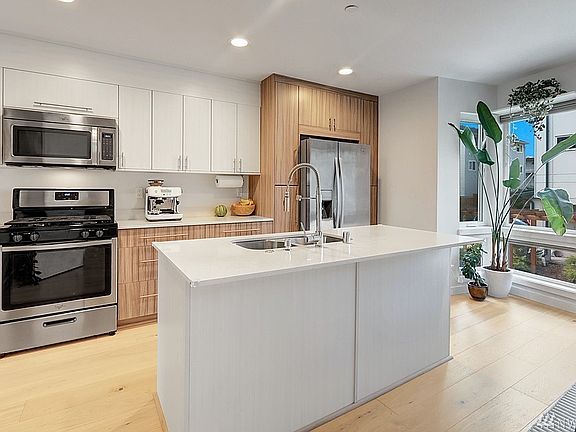 Chef''s Full Kitchen