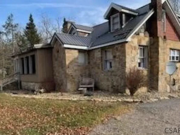 128 North St, Rockwood, PA 15557