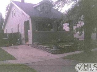819 Eaton St, Jackson, MI 49202