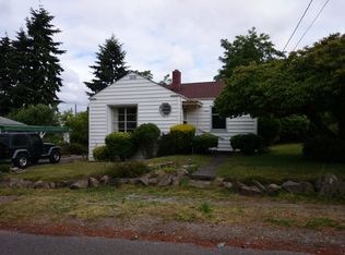 2446 S Warsaw St, Seattle, WA 98108