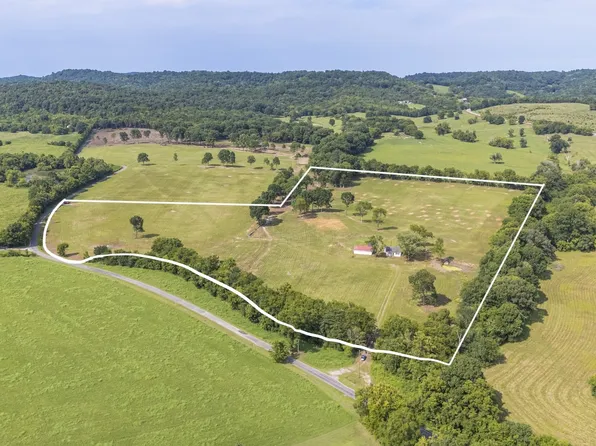 3568 Arbor Hill Rd, Petersburg, TN 37144