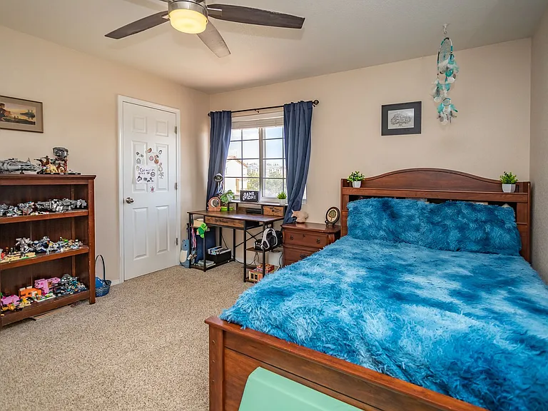 5712 Stable Ct — Photo 34