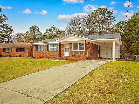3rd image of 744 Rustland Dr