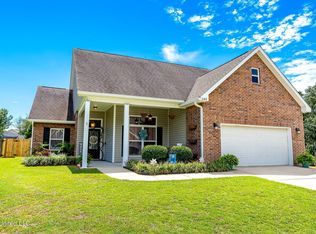 2412 Rue Beaux Chenes, Ocean Springs, MS 39564