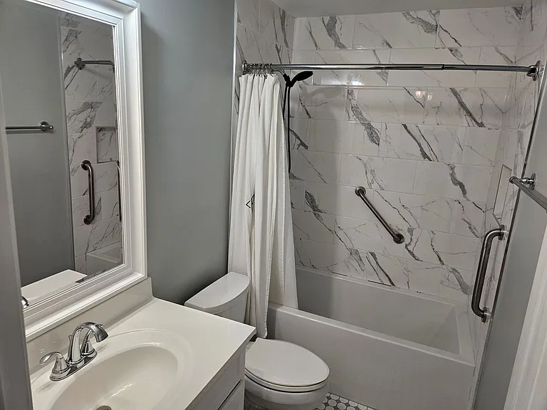 3214 Philmont Dr — Photo 14