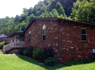 94 Cardinal Ests, Inez, KY 41224