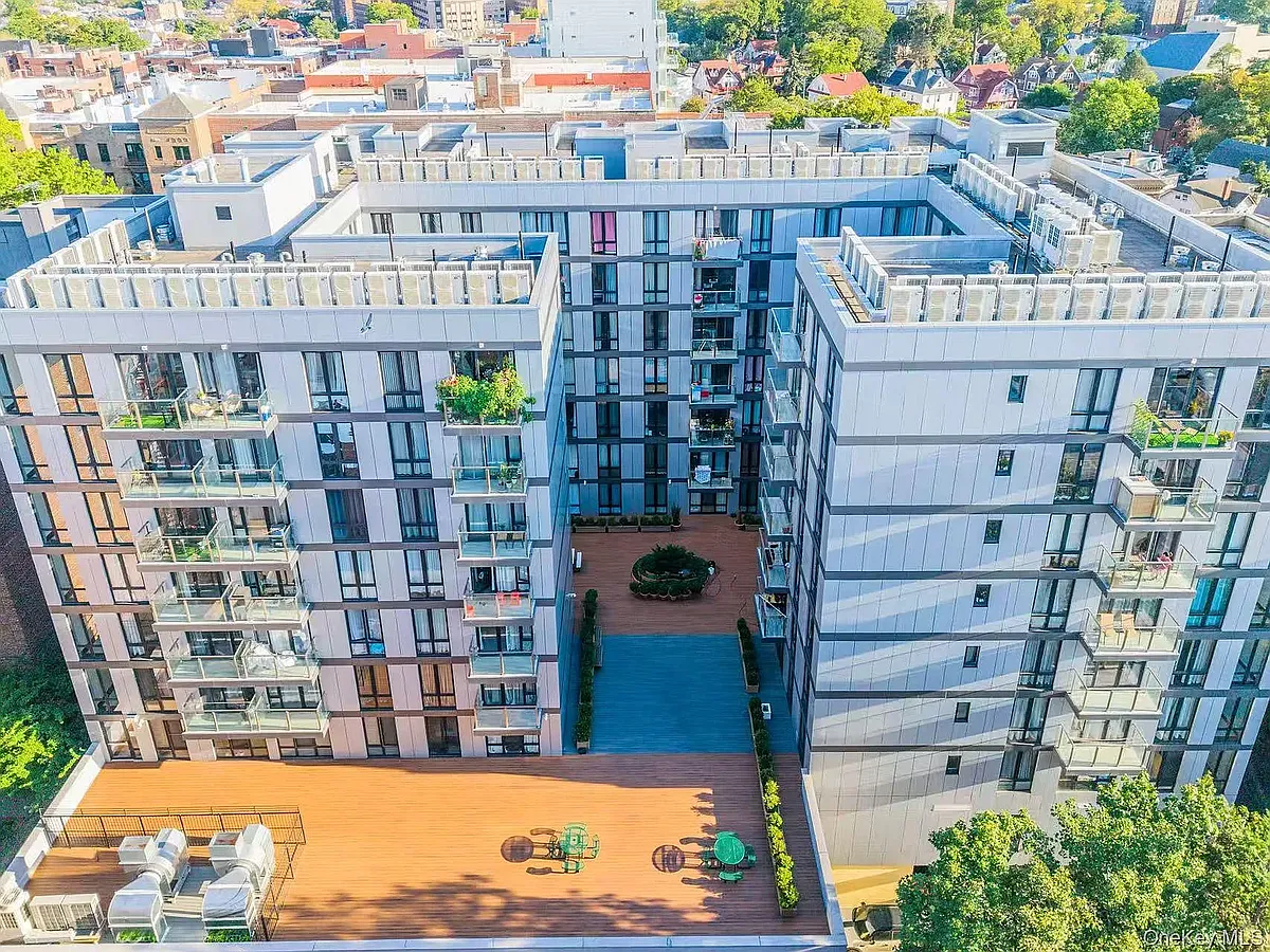 Building Photo - 144-27 Sanford Ave #2M