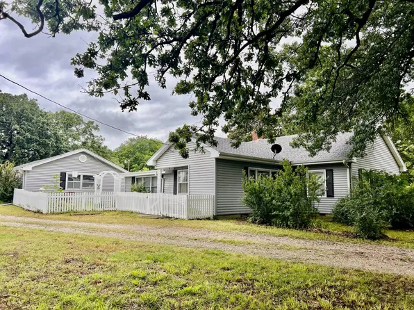 3986 County Road 1600, Coffeyville, KS 67337