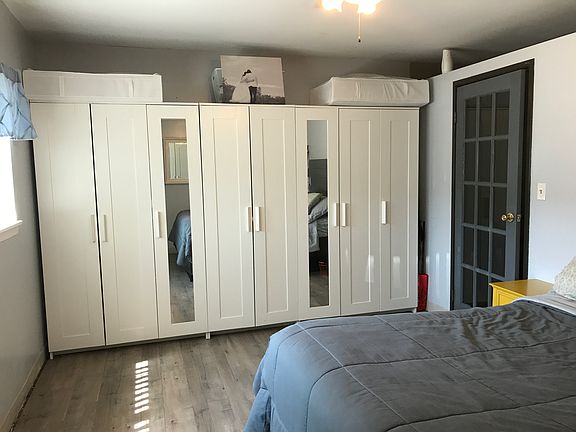 2nd image of 3170 W Monroe St APT 106