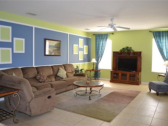 4th image of 4507 Stella St