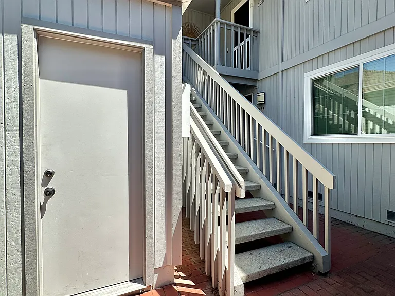 338 Blanchard Ln — Photo 2
