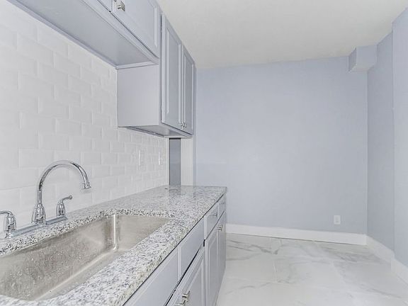 4th image of 3328 Brooklyn Ave